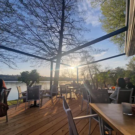 بيت ضيافة Moonlake *